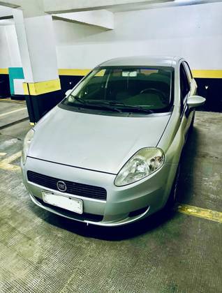 FIAT PUNTO 1.4 ATTRACTIVE 8V FLEX 4P MANUAL FIAT PUNTO 1.4 ATTRACTIVE 8V FLEX 4P MANUAL
